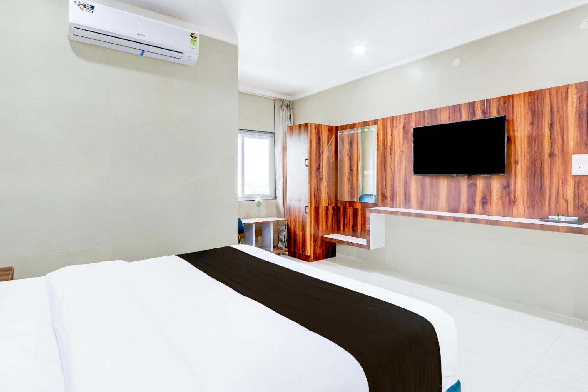 Hotel O Pr Grand Khammam Dış mekan fotoğraf