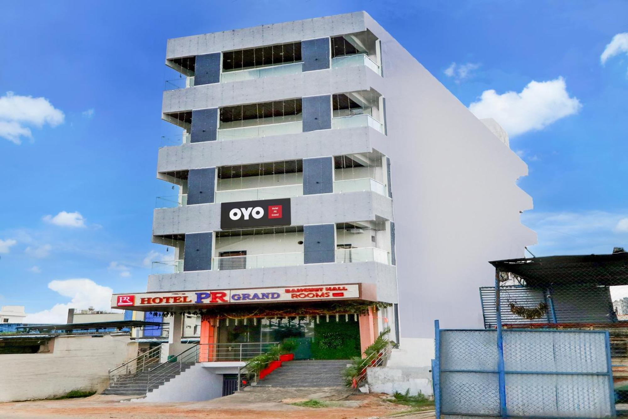 Hotel O Pr Grand Khammam Dış mekan fotoğraf