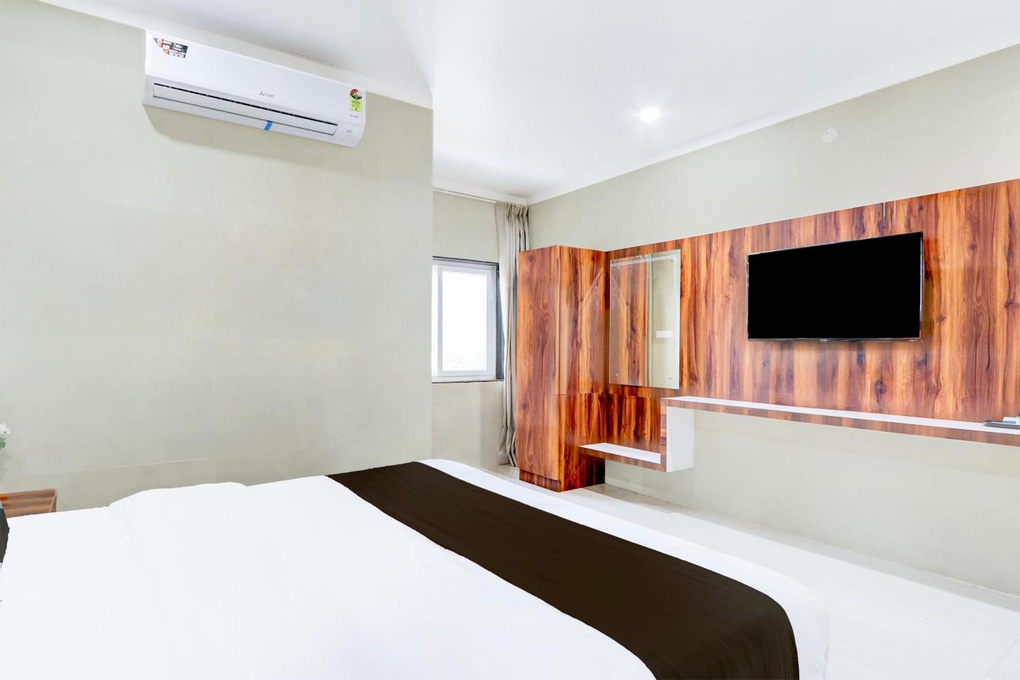 Hotel O Pr Grand Khammam Dış mekan fotoğraf