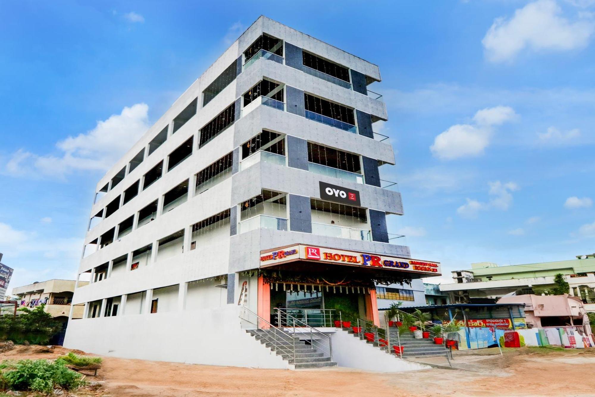 Hotel O Pr Grand Khammam Dış mekan fotoğraf